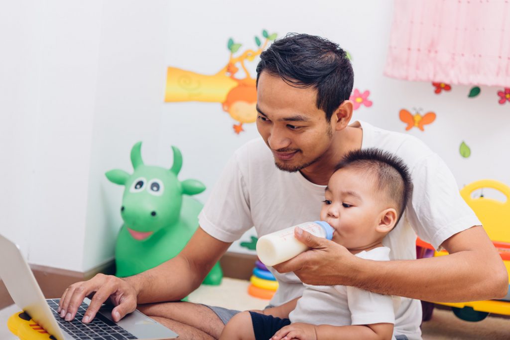 Perjuangan Single Parent di Tengah Pandemi, Ini Strateginya!