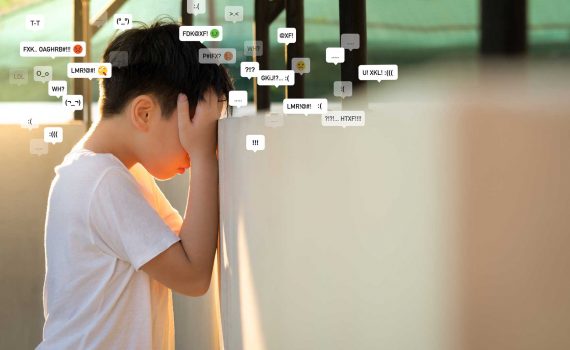 Lindungi-Si-Kecil-dari-Bahaya-Cyberbullying
