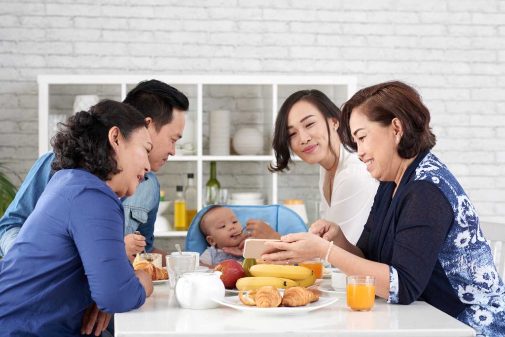 Yuk-Lakukan-9-Hal-Ini-Agar-Anak-Tak-Jadi-Pewaris-Rantai-Sandwich-Generation