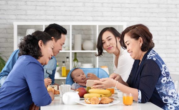 Yuk-Lakukan-9-Hal-Ini-Agar-Anak-Tak-Jadi-Pewaris-Rantai-Sandwich-Generation