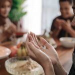 Menjalani Bulan Puasa dengan Hemat, Ini Dia Triknya