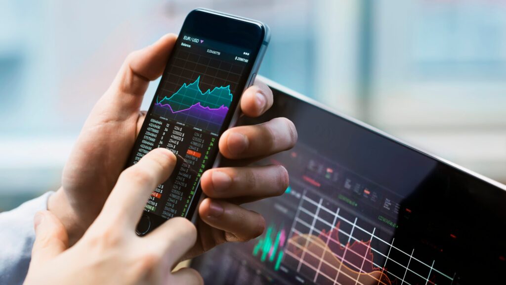 Investasi Online dan Risikonnya